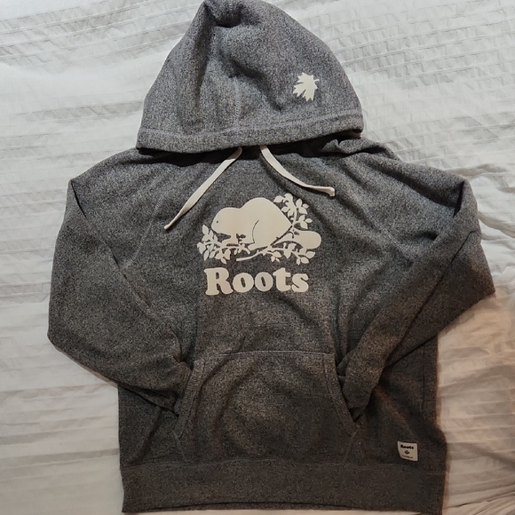 Roots Charcoal Hoodie with White Beaver Design - Picture 2 of 5